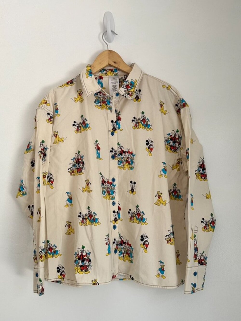 Disney Parks Mickey & Friends Print Long Sleeve Button Up Shirt Shacket NEW - Picture 8 of 8